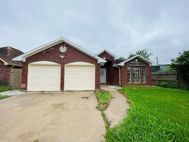 Primary Photo - 9620 Intervale St