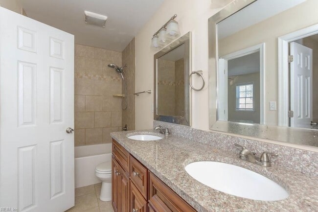 Building Photo - 2 Alden Ave