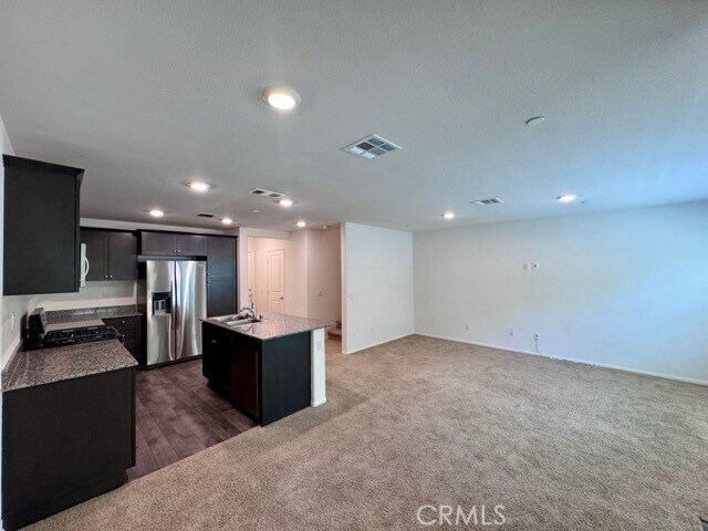 Building Photo - 28385 Oriole Way