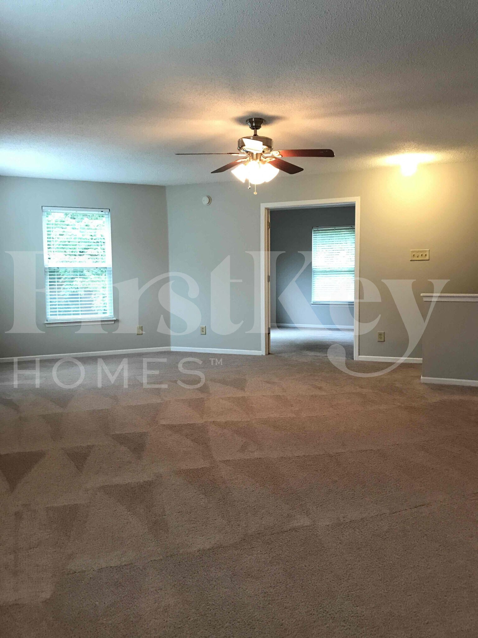 Building Photo - 6318 Cascade Cir