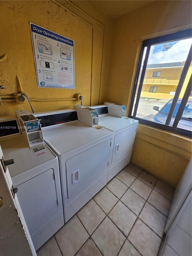 Building Photo - 6151 W 24th Ave