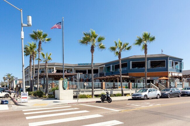 Building Photo - *OPEN HOUSE: 8/17 11:30AM-12:30PM* Charmin...