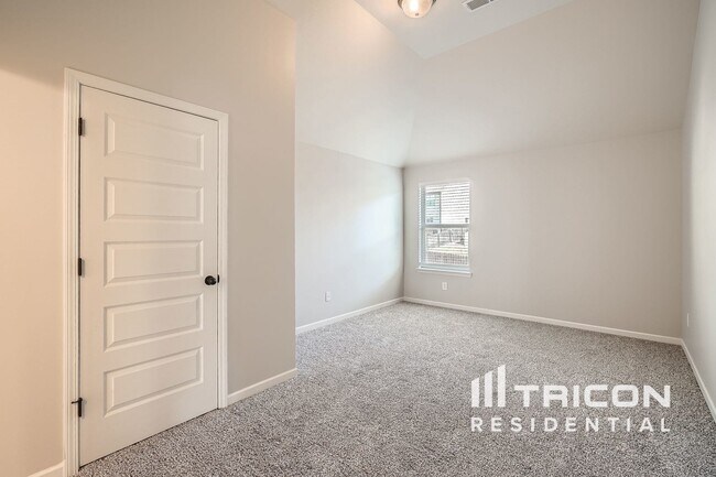 Building Photo - 1060 Del Mar Club Dr