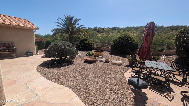 Building Photo - 38162 S Desert Bluff Dr