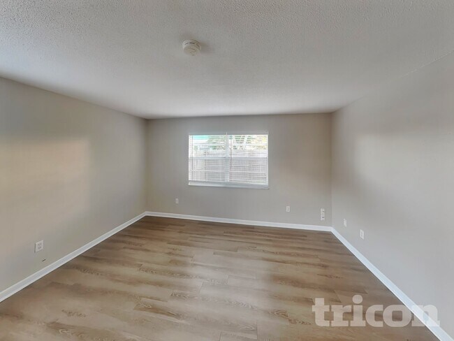 Building Photo - 1108 Fountainhead Dr