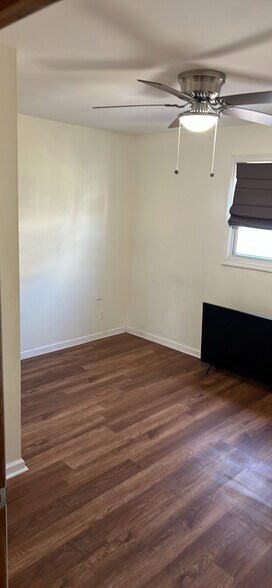 Building Photo - 99 Hancox Ave