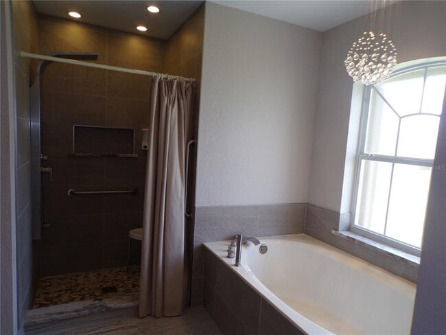 Building Photo - 4942 Ariton Rd