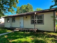 Building Photo - 1107 Ash St