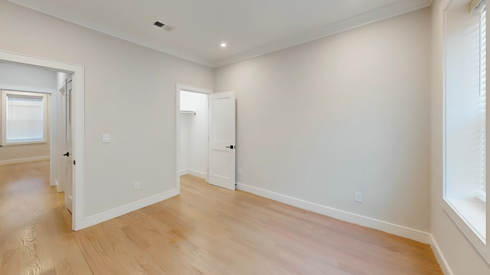 Building Photo - 165 Allston St