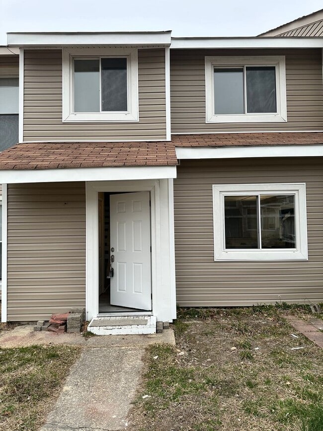 Building Photo - 3775 Chimney Creek Dr