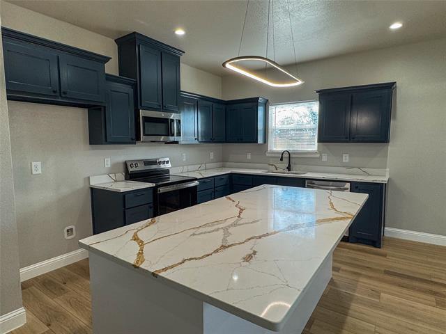 Building Photo - 2911 Langford St