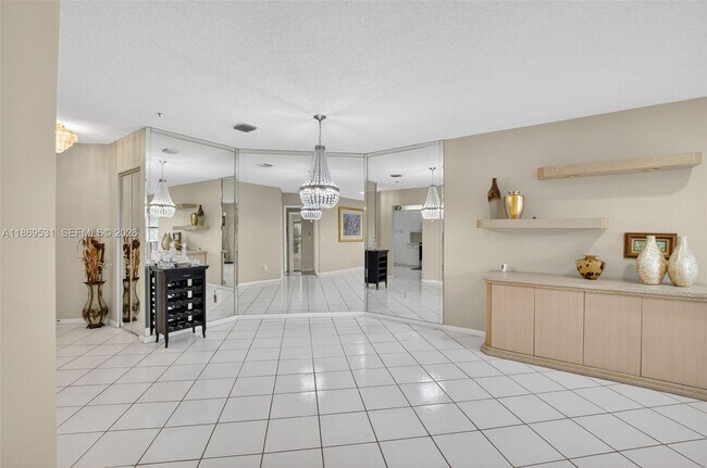 Building Photo - 5133 Brisata Cir