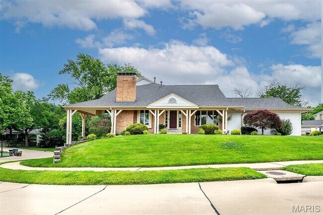Building Photo - 14991 Broadmont Dr