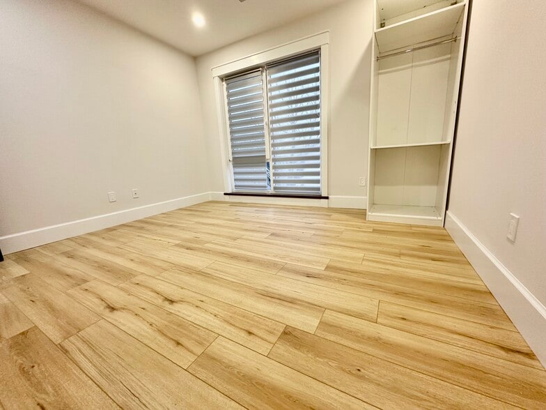 Bedroom 3 - 100 Mount Pleasant Ave