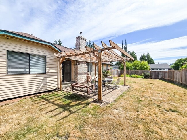 Building Photo - 3BD 2BA Rambler