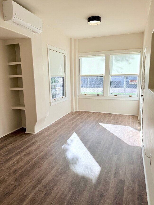 Building Photo - 412 W Roosevelt St