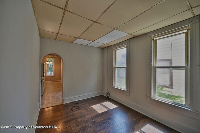 Building Photo - 1416 Capouse Ave