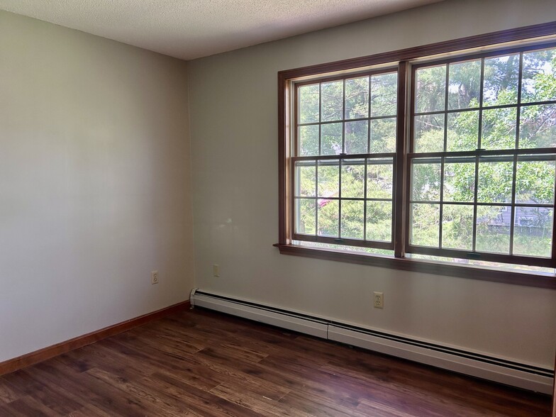 Bedroom #2-2nd floor - 97 Pennell Ave