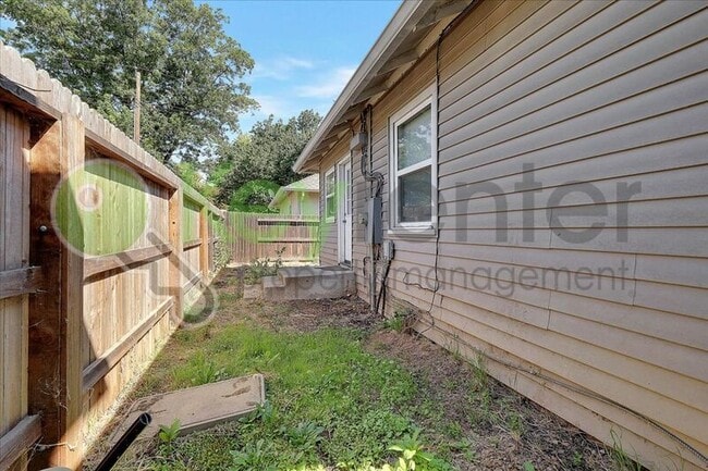 Building Photo - 3435 Trio Ln
