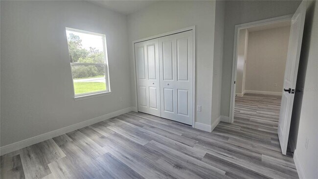 Building Photo - 15730 SW 40th Ave