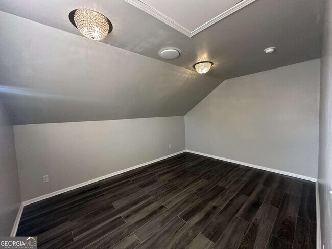 Building Photo - 3368 Alhambra Cir