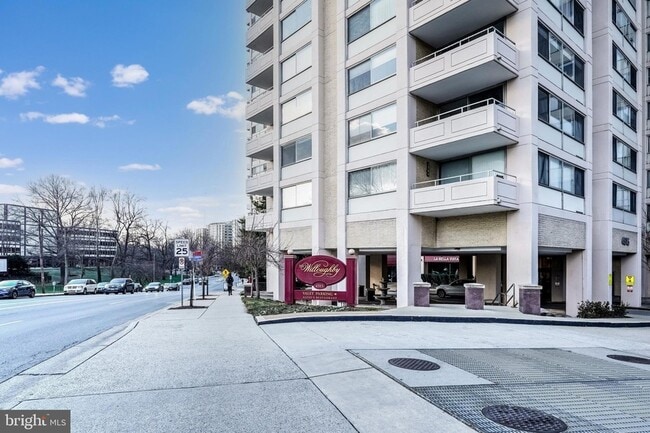 Building Photo - 4515 Willard Ave