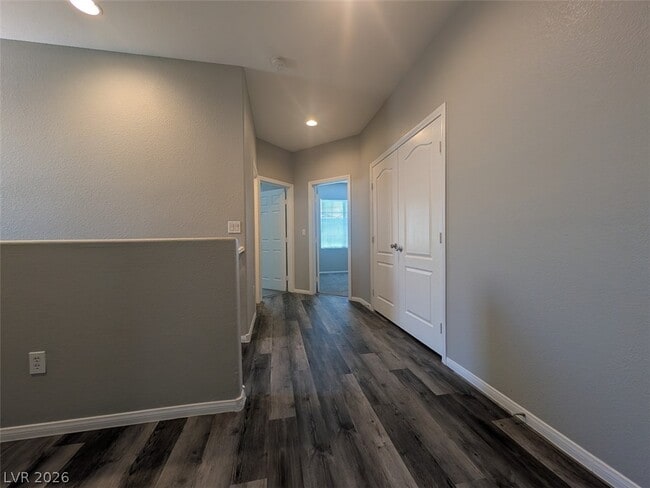Building Photo - 9332 Daffodil Sun Ave