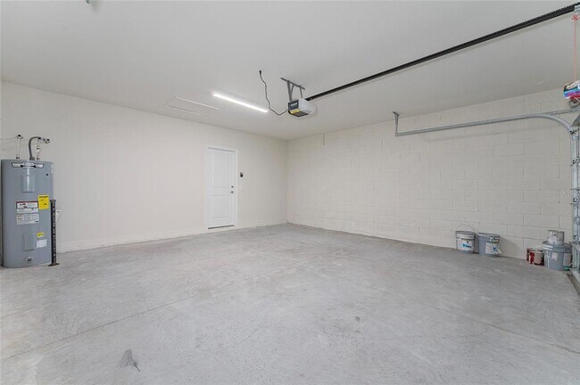 Building Photo - 3633 Cambridge Brk Dr