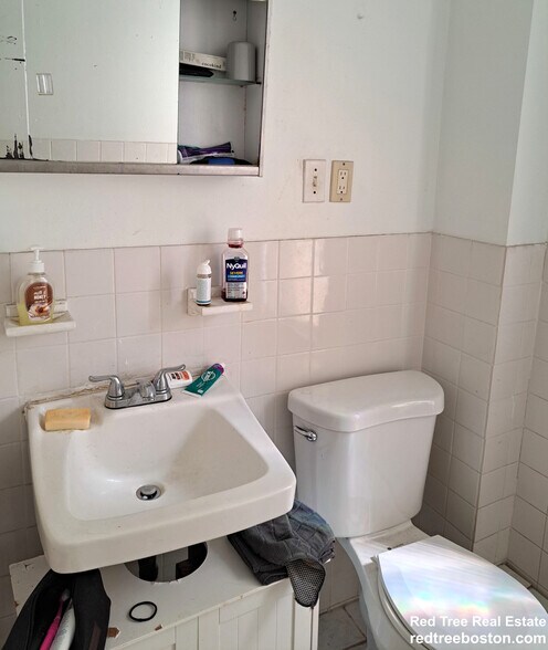 Building Photo - 3 Washburn Ter