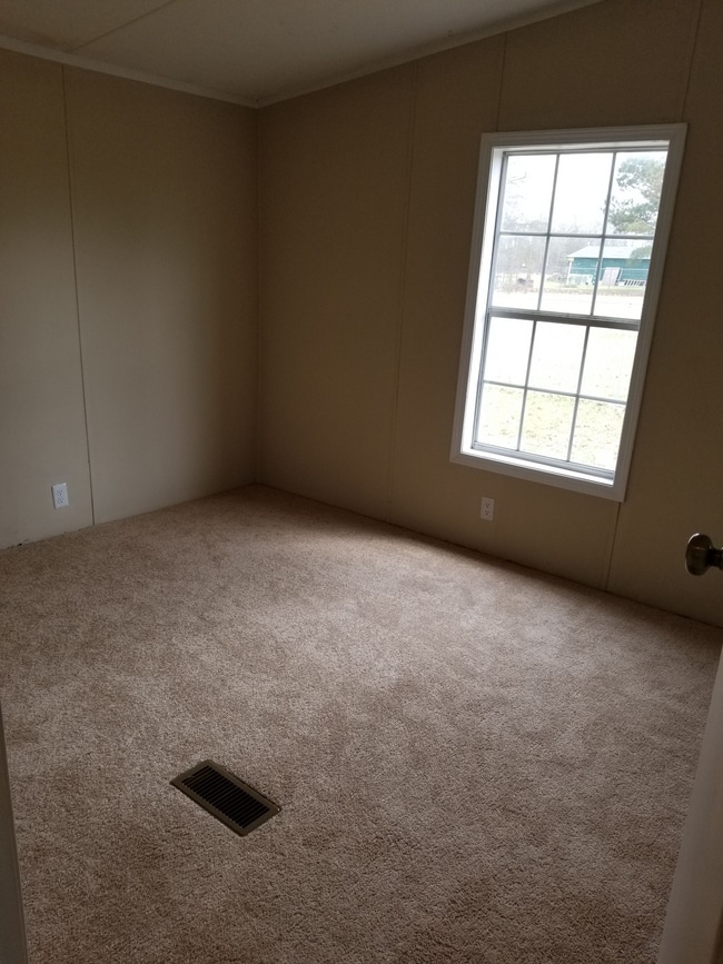 Building Photo - 219 Gramercy Ln