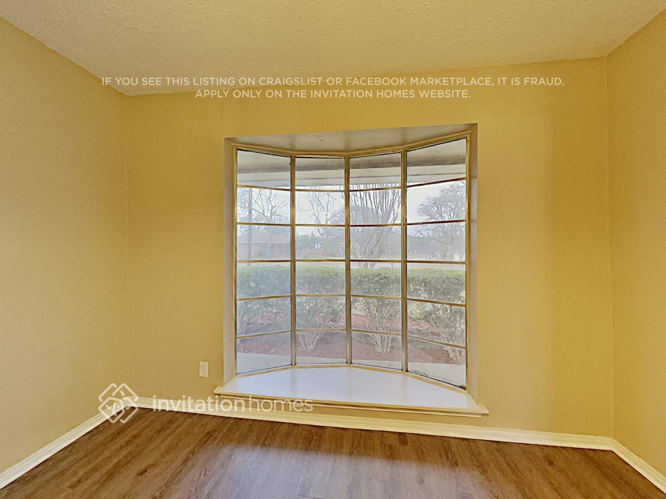 Building Photo - 150 Valleyglen Dr