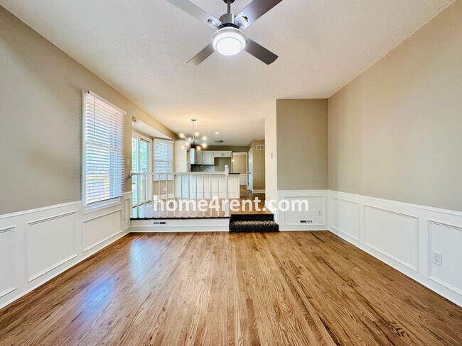 Building Photo - Wonderful Belton Home w/ Wood Floors, Finished Basement and Fenced Yard!