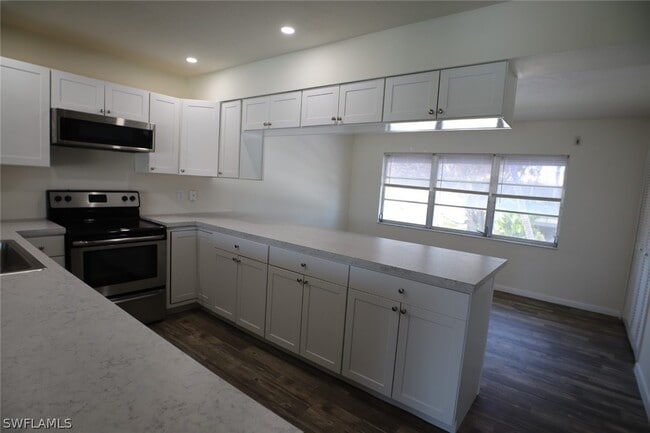 Building Photo - 4012 Coronado Pkwy