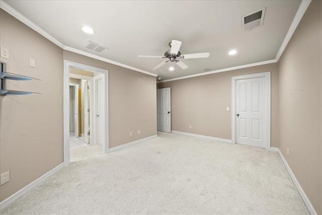 Building Photo - 900 Amethyst Dr