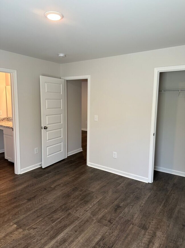Building Photo - Pre-Leasing Now! Discover This Beautiful 3-Bedroom, 2.5-Bath Home in Cullman
