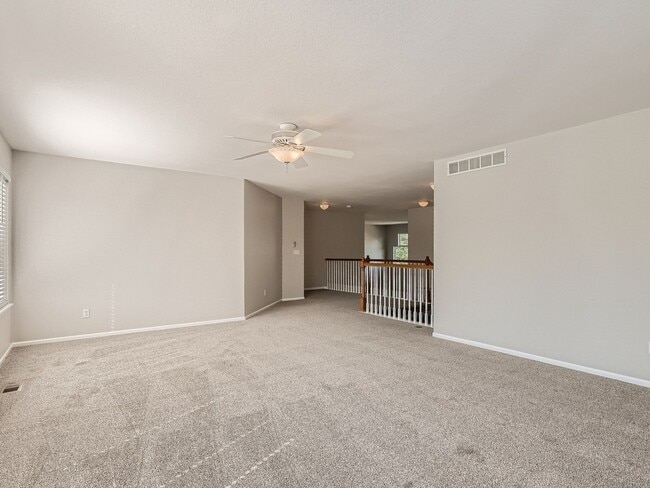 Building Photo - Newly Remodeled Home in the Broadlands!  4...