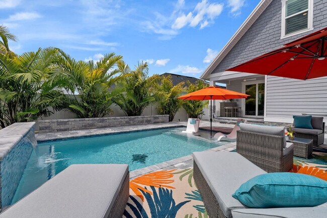 Building Photo - 5484 3rd St