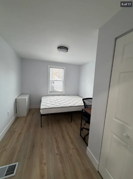 Building Photo - 34 Seminary Ave