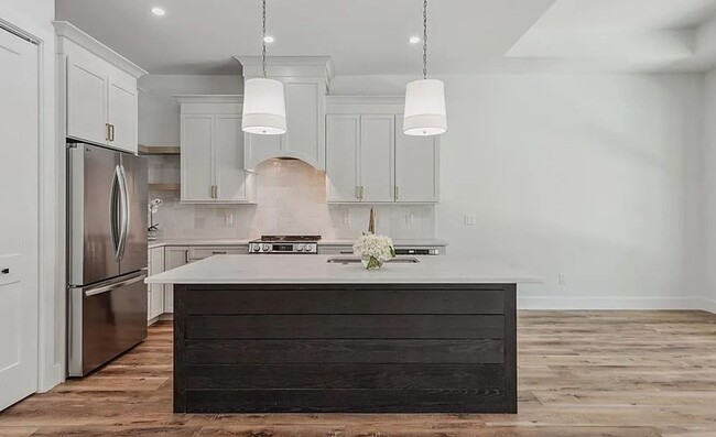 Building Photo - ** BRAND NEW CONSTRUCTION SINGLE FAMILY TW...