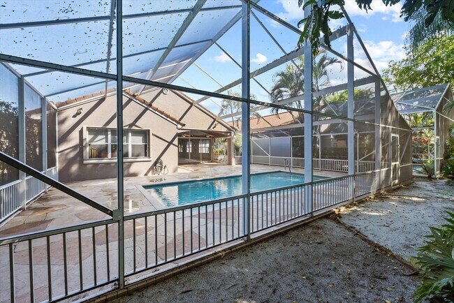 Building Photo - 10860 Fairmont Village Dr