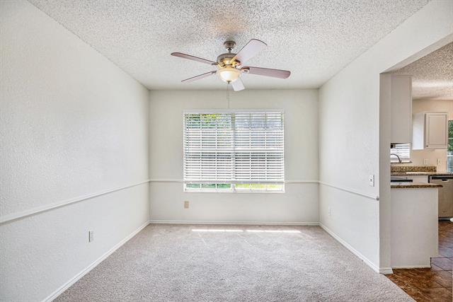 Building Photo - 8201 Cloverglen Ln