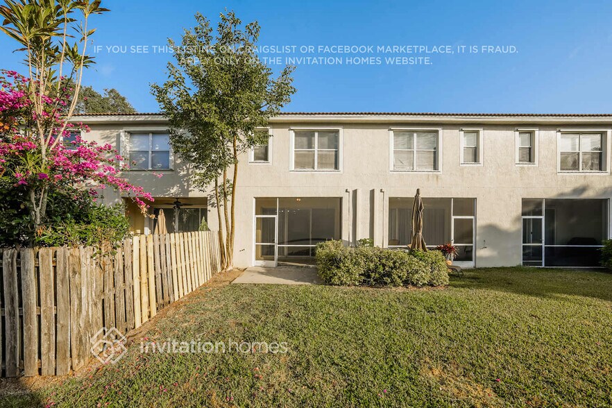 Building Photo - 9078 Tremezzo Ln