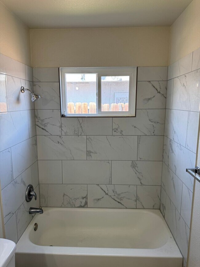 Building Photo - 4321 Palmacia Dr