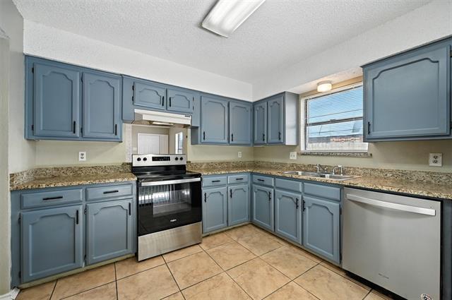 Building Photo - 2509 Woodmont Trail