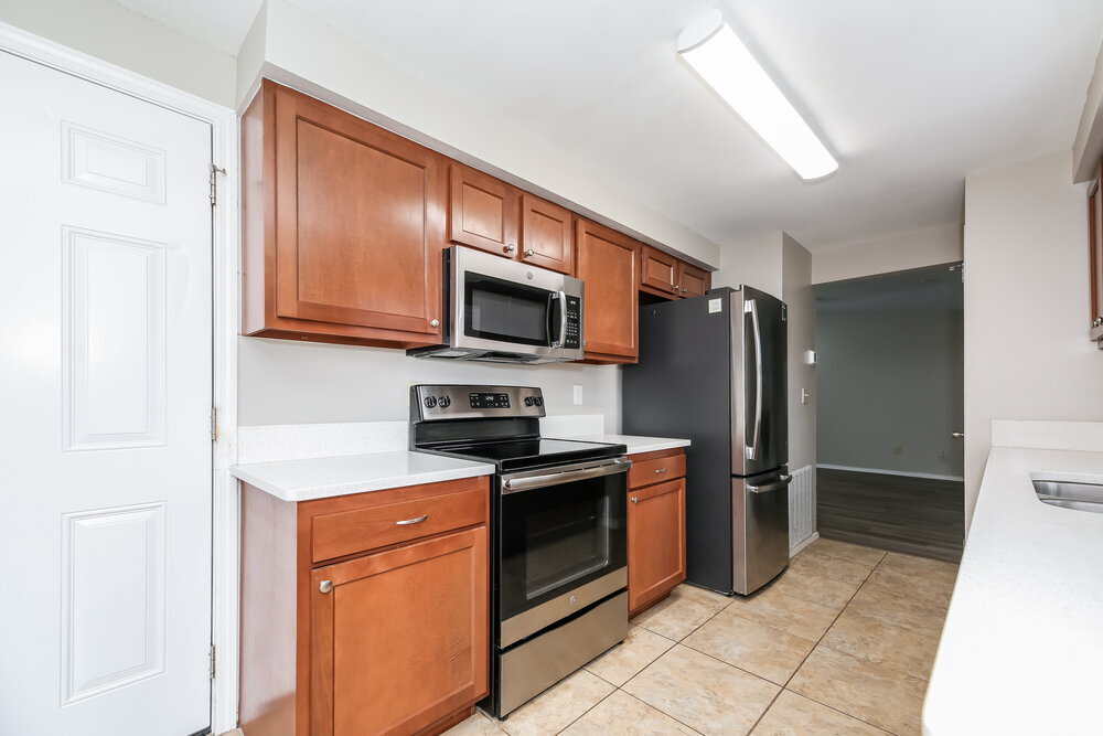 Building Photo - 1670 Mary Beth Dr