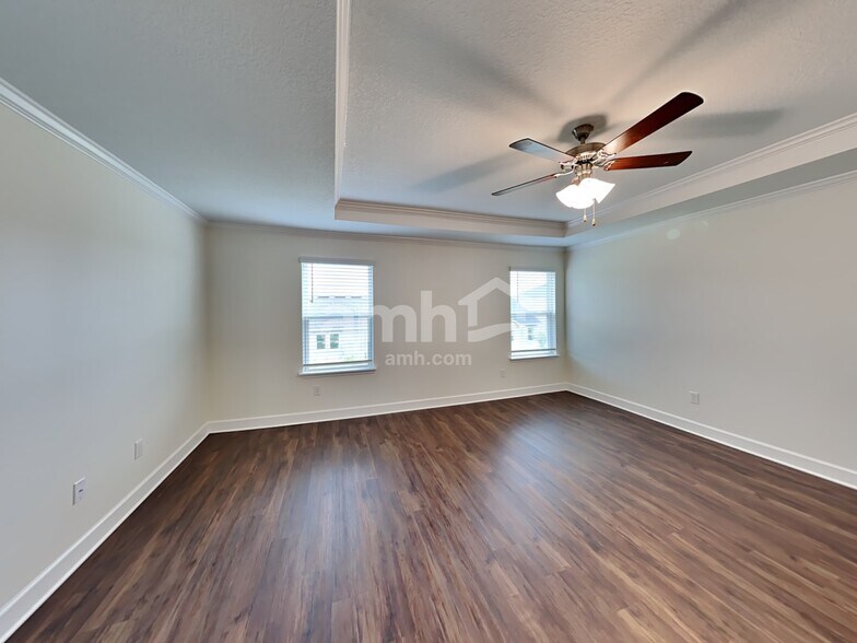 Building Photo - 33942 Thyme Dr