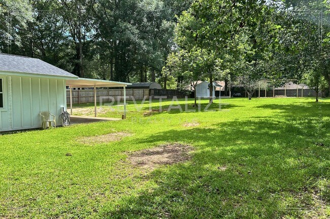 Building Photo - Stunning 3 Bedroom Home in West Mobile!