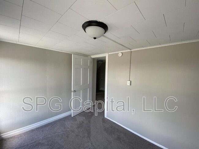 Building Photo - 23 Cumberland Valley Ave