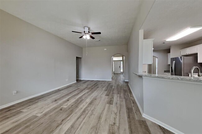 Building Photo - 12231 Piney Bend Dr