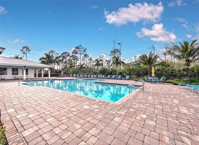 Building Photo - 3576 Pilot Cir